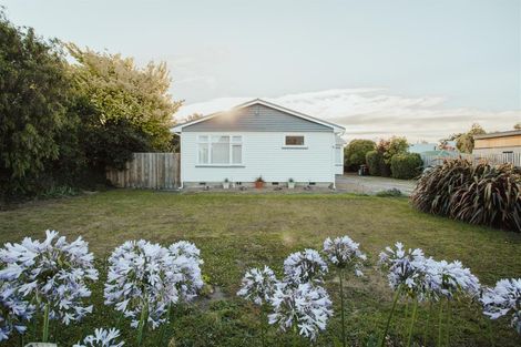 Photo of property in 77 West Belt, Rangiora, 7400