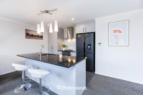 Photo of property in 115 Mawai Hakona Drive, Wallaceville, Upper Hutt, 5018