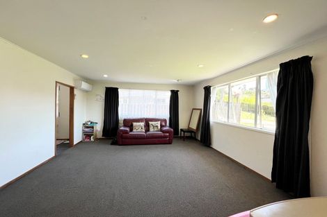 Photo of property in 80 Salamanca Road, Sunnynook, Auckland, 0620