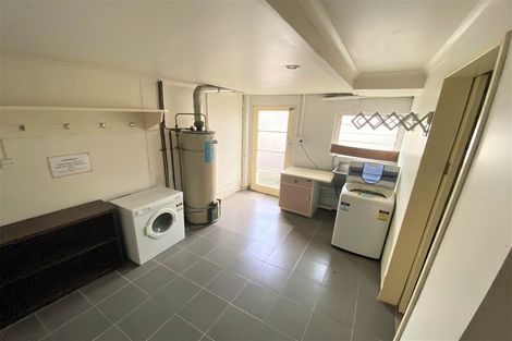 Photo of property in 30 Hillcrest Road, Hillcrest, Hamilton, 3216