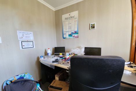 Photo of property in 18 Rugby Road, Tariki, Inglewood, 4388