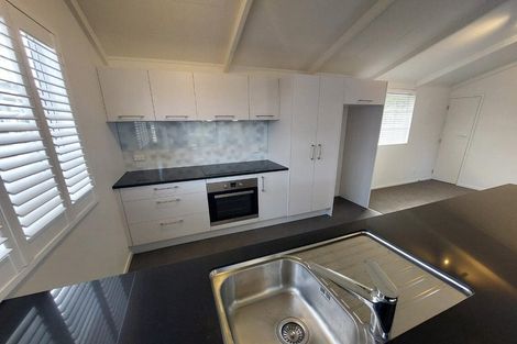 Photo of property in 7a Carr Road, Three Kings, Auckland, 1042