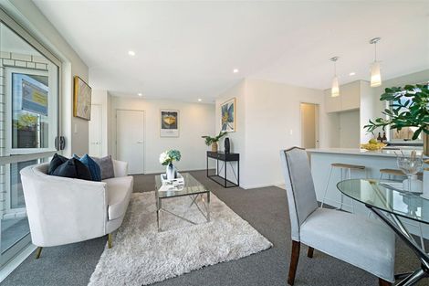 Photo of property in 14b Kirrie Avenue, Te Atatu South, Auckland, 0610