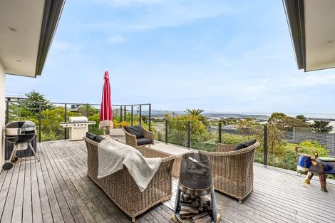 Photo of property in 105 Major Hornbrook Road, Mount Pleasant, Christchurch, 8081