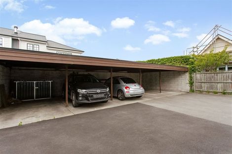 Photo of property in 4/102 Winchester Street, Merivale, Christchurch, 8014