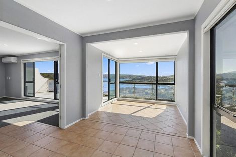 Photo of property in 27 Eskdale Road, Papakowhai, Porirua, 5024
