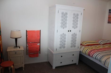 Photo of property in 38 Henson Road, Whitford, Howick, 2571