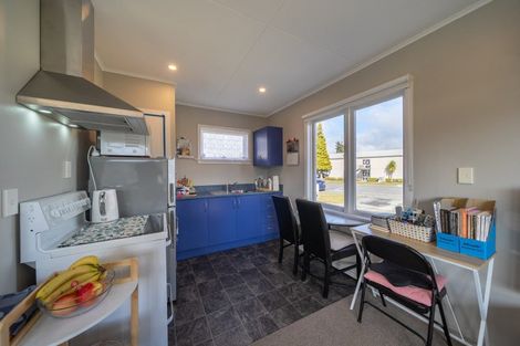Photo of property in 49a Quintin Drive, Te Anau, 9600