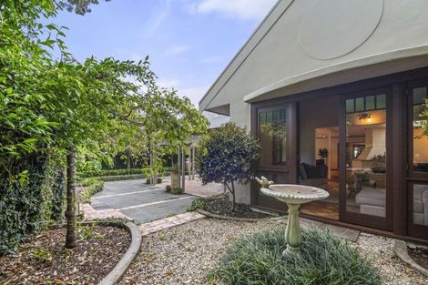 Photo of property in 9 Aotearoa Terrace, Murrays Bay, Auckland, 0630
