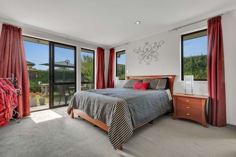 Photo of property in 45 Gibson Place, Papamoa Beach, Papamoa, 3118