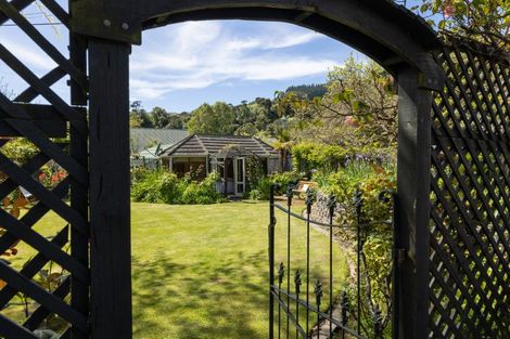 Photo of property in 9 William Street, Akaroa, 7520