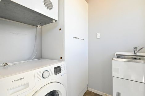 Photo of property in 405 Huia Place, Camberley, Hastings, 4120