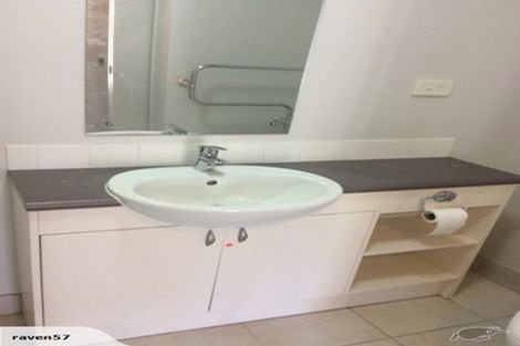 Photo of property in Bay Palms Apartments, 8/30b Bute Road, Browns Bay, Auckland, 0630