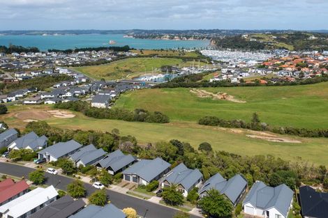 Photo of property in 39 Cape Cod Drive, Gulf Harbour, Whangaparaoa, 0930