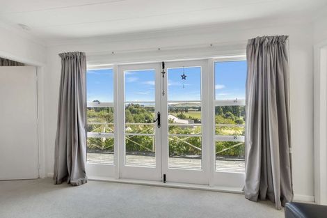 Photo of property in 17 Oxford Street, Waikari, 7420