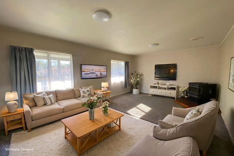 Photo of property in 27 Lina Place, Waiuku, 2123