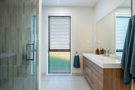 Photo of property in 71 Diamond Lane, Riverhead, 0793