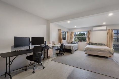 Photo of property in 45 Hanlen Avenue, Waihi Beach, 3611