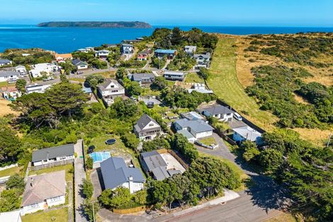 Photo of property in 41 Thornley Street, Titahi Bay, Porirua, 5022