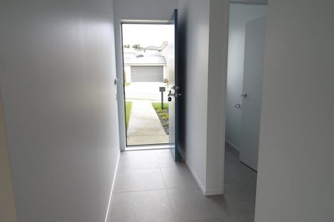 Photo of property in 7 Forbes Mccammon Drive, Swanson, Auckland, 0614
