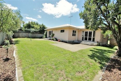 Photo of property in 100 Dixon Road, Glenview, Hamilton, 3206