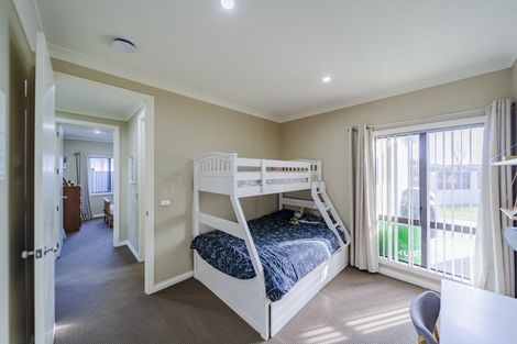 Photo of property in 14 Portland Place, Poraiti, Napier, 4112