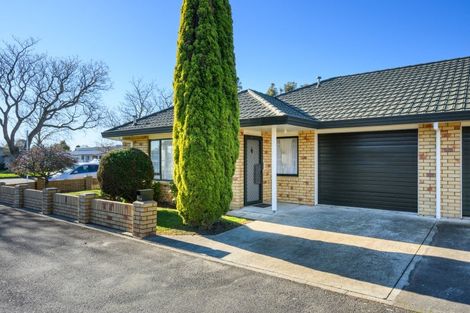 Photo of property in 714 Pioneer Highway, Takaro, Palmerston North, 4412
