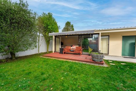 Photo of property in 19 Oxford Street, West End, Timaru, 7910
