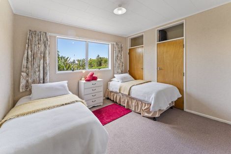 Photo of property in 20 Shera Street, Acacia Bay, Taupo, 3330