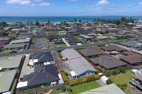 Photo of property in 32b Edward Avenue, Orewa, 0931