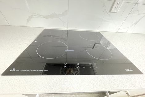 Photo of property in 57 Lynwood Road, New Lynn, Auckland, 0600