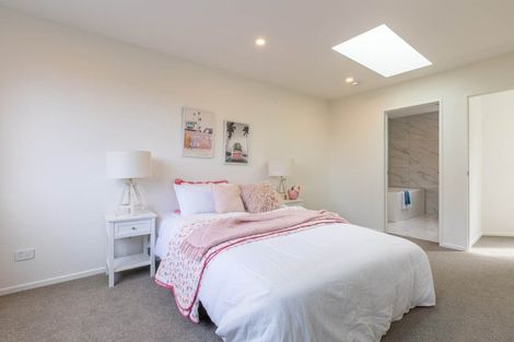 Photo of property in 20/26 Springvale Drive, Fairview Heights, Auckland, 0632