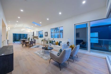 Photo of property in 2 Craigs Way, Hobsonville, Auckland, 0616