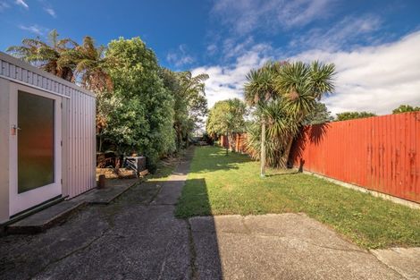 Photo of property in 55 Romilly Street, Westport, 7825