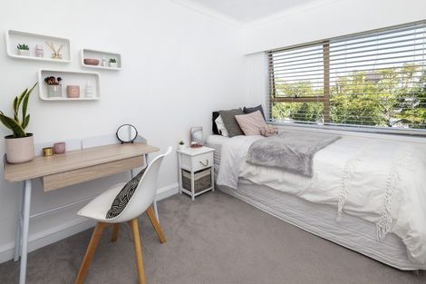 Photo of property in 24b Bucklands Beach Road, Bucklands Beach, Auckland, 2012