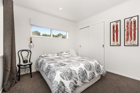 Photo of property in 30 Uenuku Avenue, Raglan, 3225