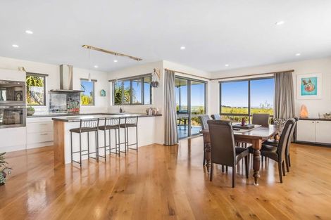 Photo of property in 601 Cable Bay Block Road, Cable Bay, 0420