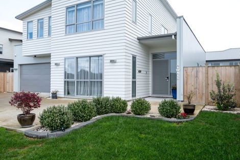 Photo of property in 38 Huarahi Pai Road, Huapai, Kumeu, 0810