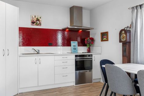 Photo of property in 11 Kamahi Crescent, Papamoa Beach, Papamoa, 3118