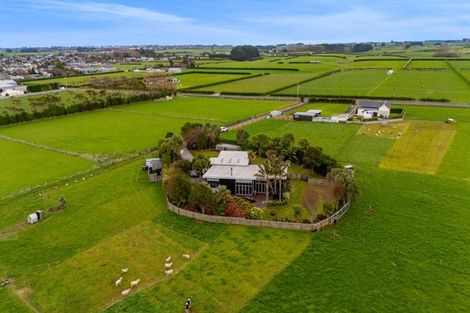 Photo of property in 82 Mawhitiwhiti Road, Normanby, Hawera, 4675