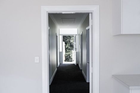 Photo of property in 40 Te Wharepouri Street, Berhampore, Wellington, 6023