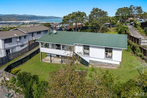 Photo of property in 3 Eastview Grove, Normandale, Lower Hutt, 5010