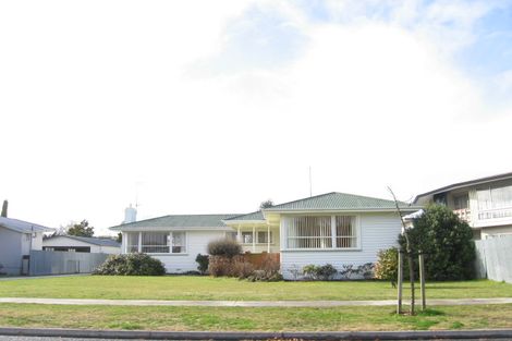 Photo of property in 808 Jervois Street, Mayfair, Hastings, 4122