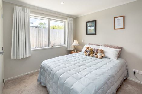 Photo of property in 25 Tarata Grove, Lansdowne, Masterton, 5810