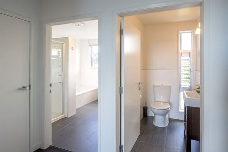 Photo of property in 24 Okarito Avenue, Levin, 5510