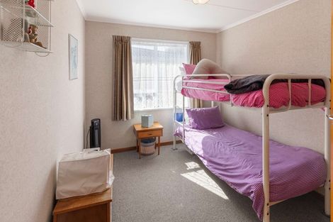 Photo of property in 52 Thatcher Street, Castlecliff, Whanganui, 4501