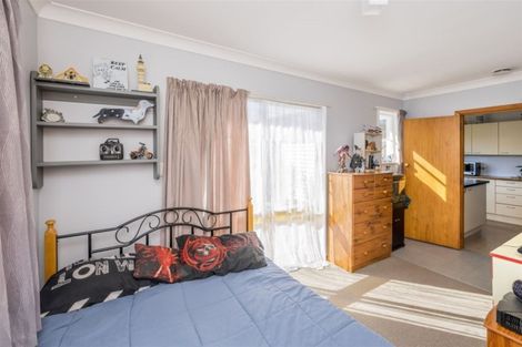 Photo of property in 5 Green Avenue, Levin, 5510