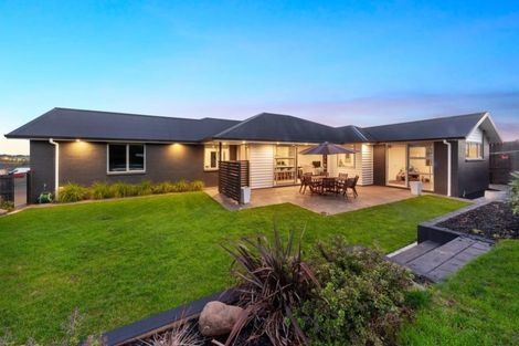 Photo of property in 19 Westmuir Crescent, Pokeno, 2402