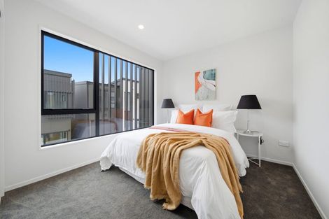 Photo of property in 18b Sunnyhill Crescent, Sunnyhills, Auckland, 2010