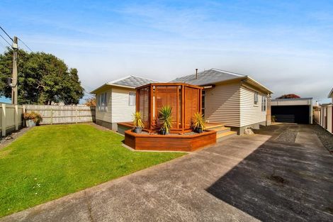 Photo of property in 37 Vogel Street, Hawera, 4610